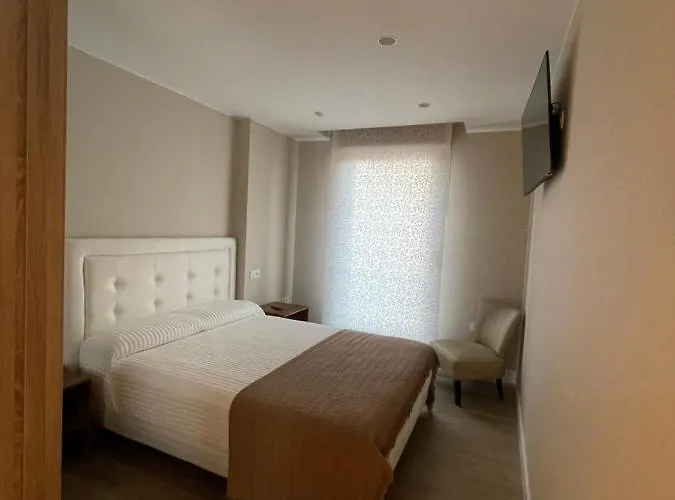 El Roble 9 * Astorga